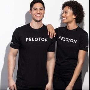 Peloton Black White 100 Century Club Short Sleeve Athletic Tee Shirt